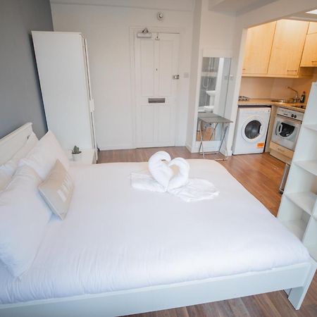 Studio At Chelsea Cloisters Hotel Лондон Екстер'єр фото