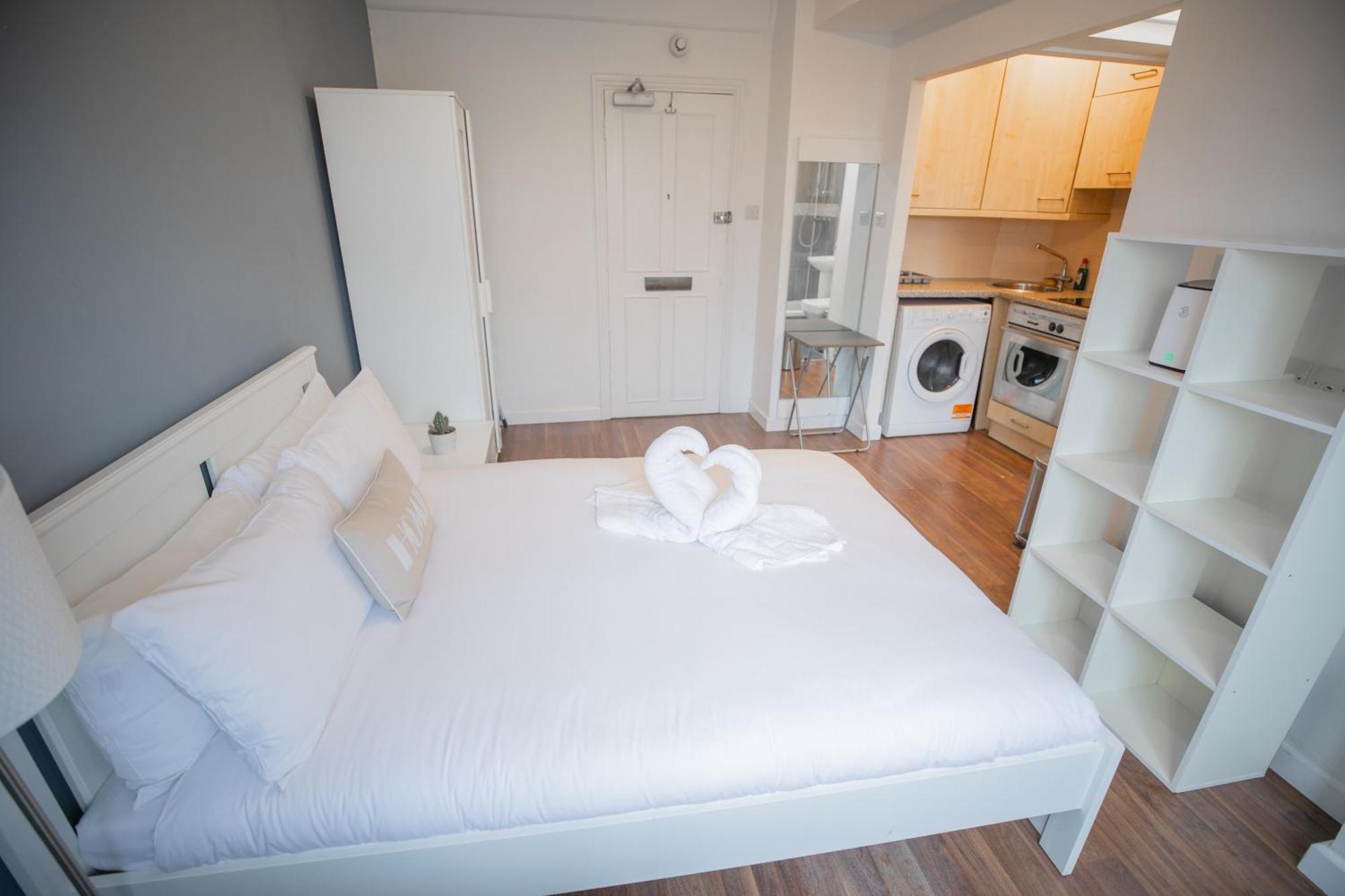 Studio At Chelsea Cloisters Hotel Лондон Екстер'єр фото